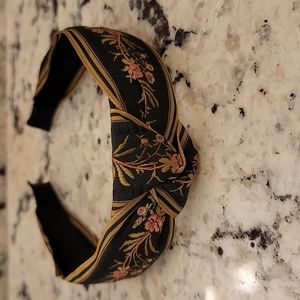 Hairband with top knot